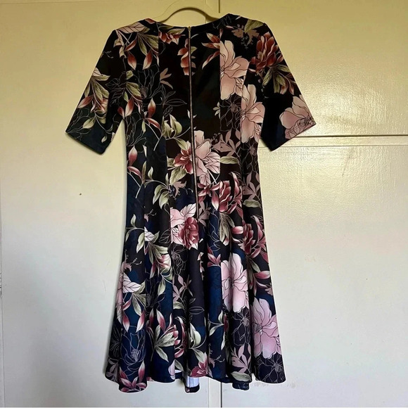 Roz & Ali‎ Navy Blue Pink Floral Dress Size 6 - Picture 6 of 10